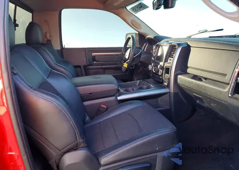 2017 Ram 1500 Sport z USA, uszkodzony, nr VIN 3C6JR6CT2HG713838